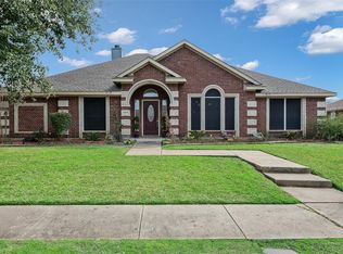 4214 Bluffpoint Rd, Rowlett, TX 75088