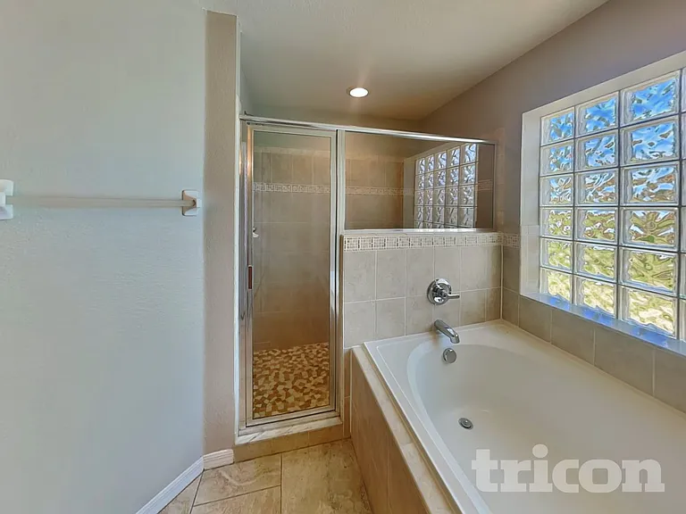 10752 Carloway Hills Dr — Photo 18