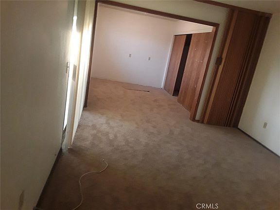 5th image of 2248 N Arrowhead Ave