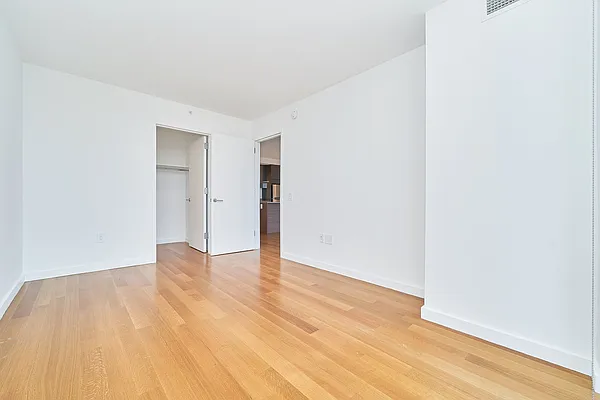 Rented by Living New York | media 7