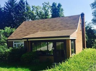 205 Clay Dr, Pittsburgh, PA