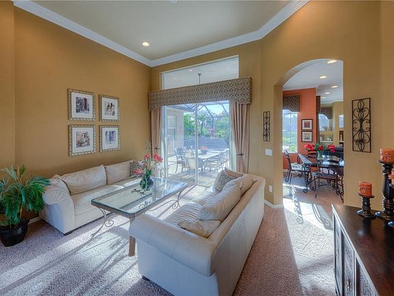 3rd image of 1023 Emerald Hill Way