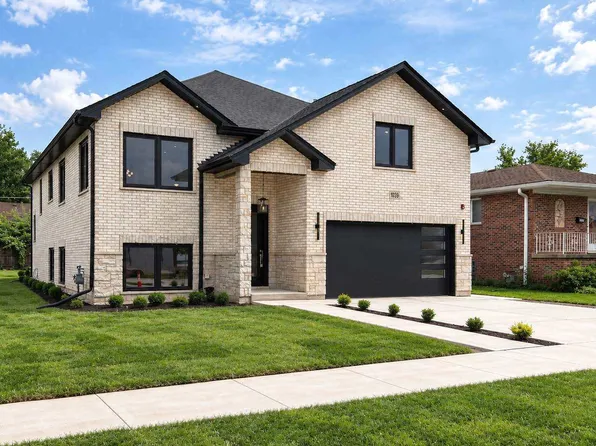 1039 North Ave, Des Plaines, IL 60016