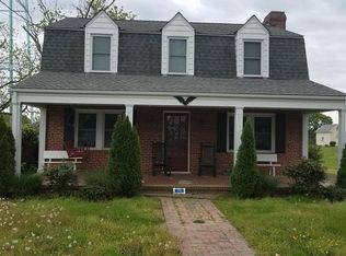 771 Main St, Reedville, VA 22539