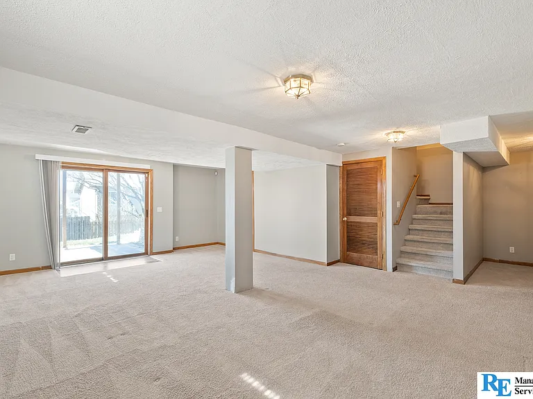 8920 N 81st Ave — Photo 20