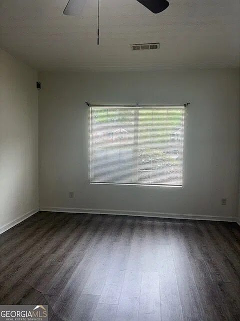 2 bed, 2.5 bath, $1,800 — Photo 2