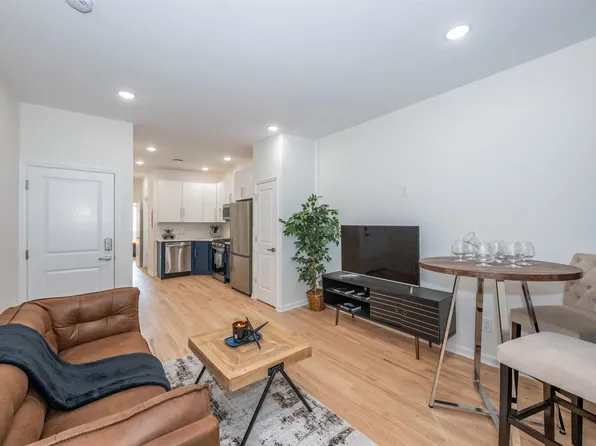 38 Zabriskie Street image 6 of 17