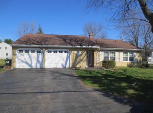 157 Forts Ferry Rd, Latham, NY 12110