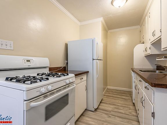 4th image of 331 Curtner Ave APT J