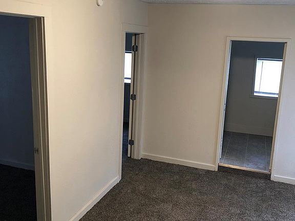 4th image of 1216 N 10th St