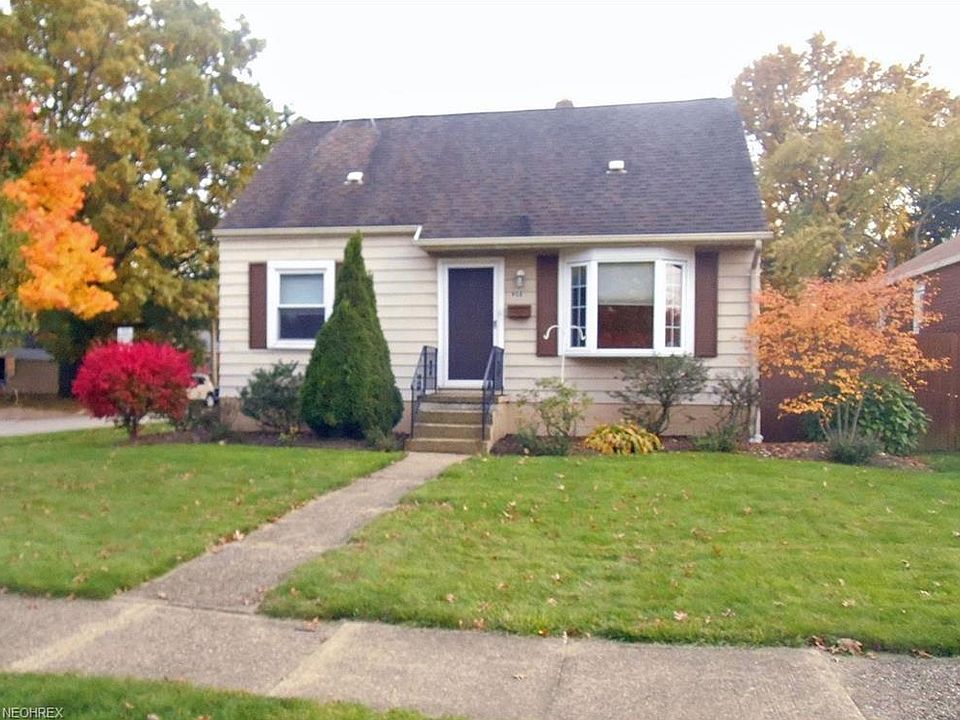 1st image of 908 Roosevelt Ave