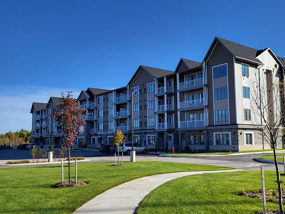 270 Hagan St E #317