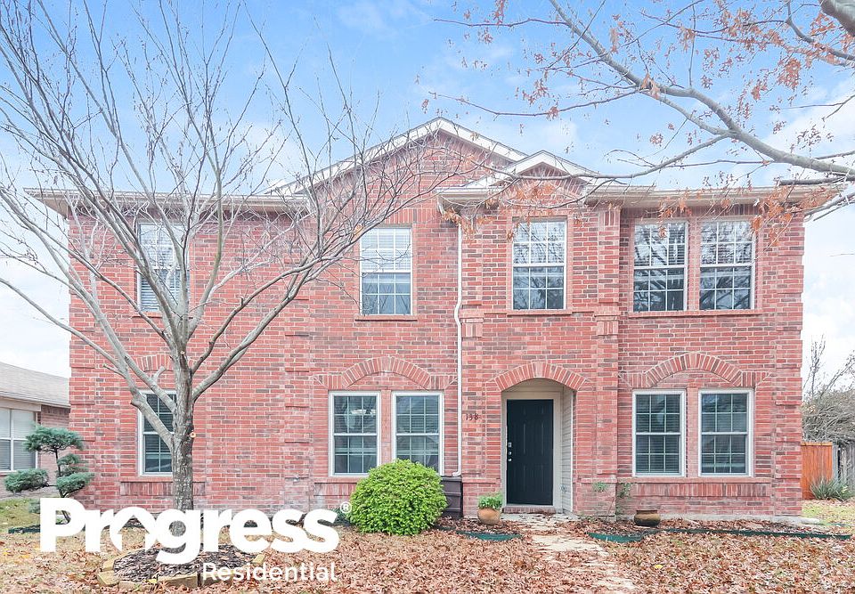 1st image of 138 Hampshire Ln