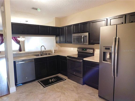 2nd image of 12404 Berkeley Square Dr