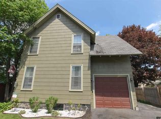 33 6th Ave, Gloversville, NY 12078