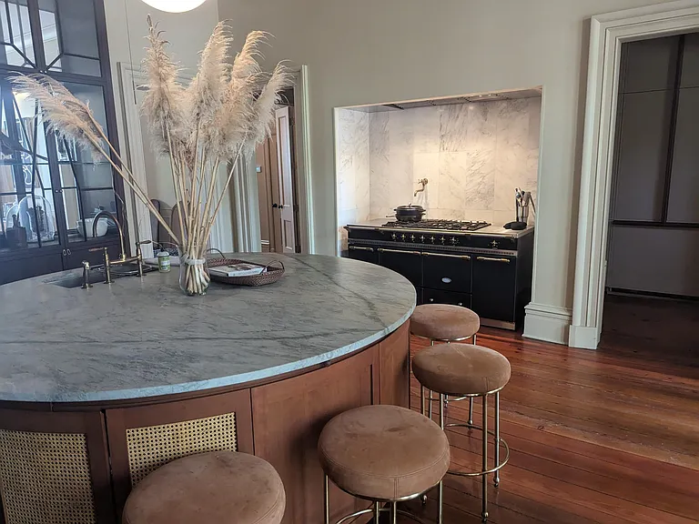 103 Bull St — Photo 8