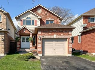 24 Mallory St, Clarington, ON L1E2B4