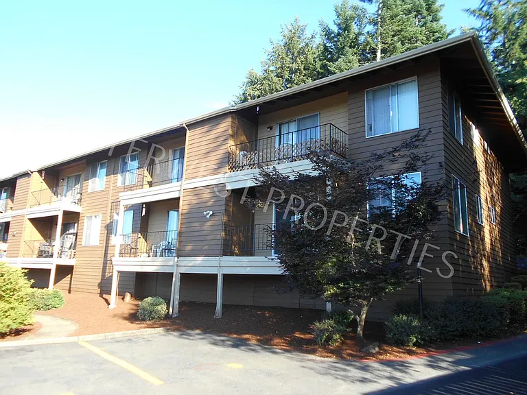 Canterbury Terrace Apartments — Photo 6