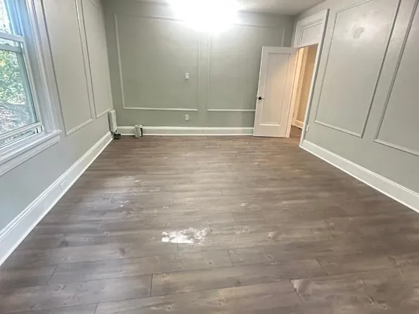 31 Lincoln Ave #2, Highland Park, NJ 08904