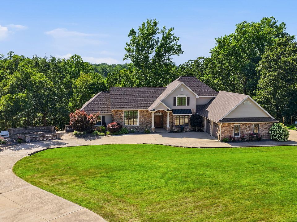 1st image of 4335 S 165th Road