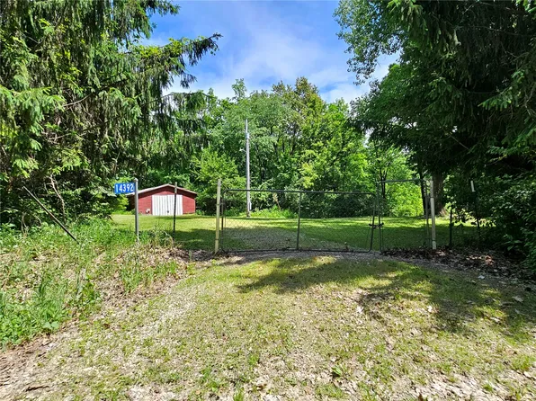 14392 Buffalo Rd, Anamosa, IA 52205