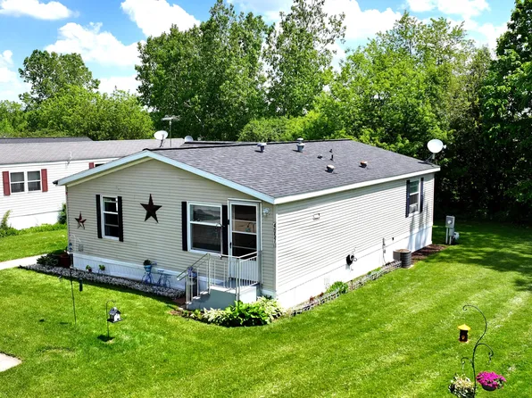 4057 Knightsbridge Ln, Jackson, MI 49201