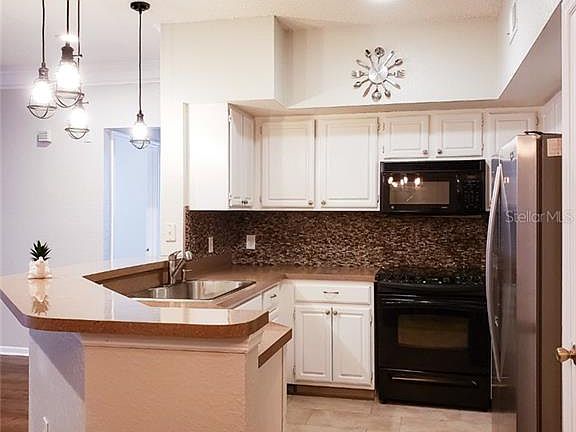 3rd image of 13036 Mulberry Park Dr APT 415