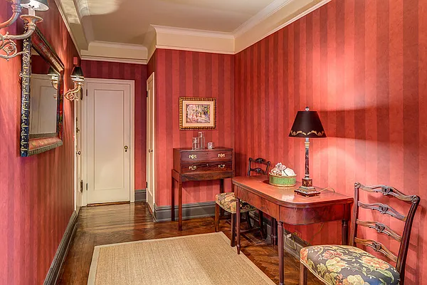 Sold by Stribling | media 11