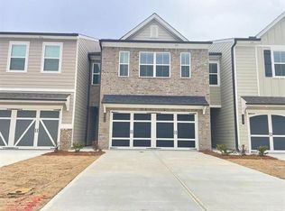 5333 Melbourne Ln, Flowery Branch, GA 30542