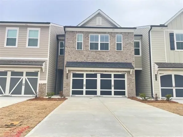 5333 Melbourne Ln, Flowery Branch, GA 30542