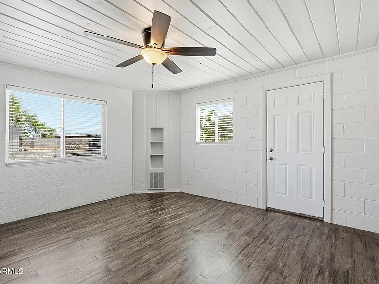 623 S Country Club Dr #11 — Photo 6