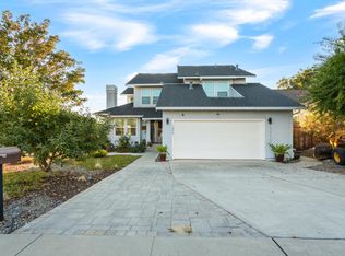 1090 Los Altos Dr, Hollister, CA