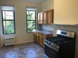123 Driggs Ave APT 1R, Brooklyn, NY 11222
