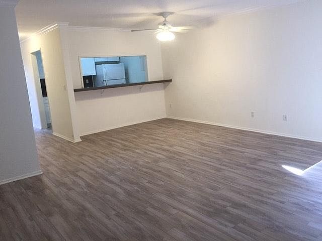 1st image of 911 16th St APT 4