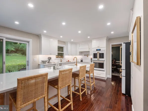 1676 Valley Greene Rd, Paoli, PA 19301