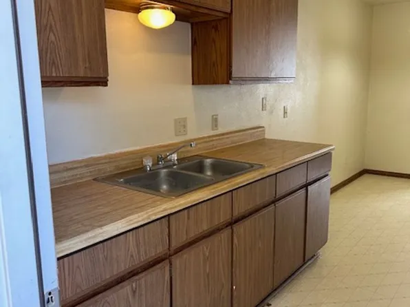 The Flats 602, 602 W Main St #5, Beaver, OK 73932