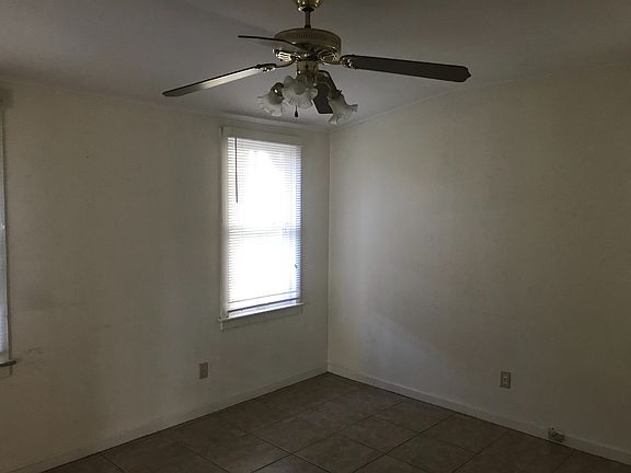 4th image of 513-517 E Livingston St #515