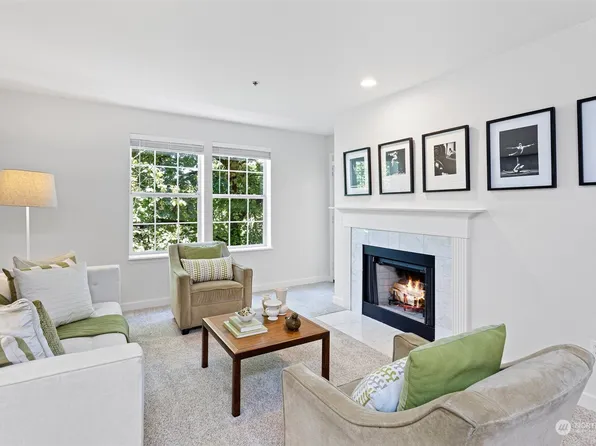 2600 118th Avenue SE #4-201, Bellevue, WA 98005