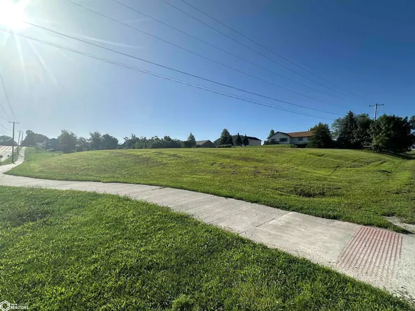 1128 Ilion Ave, Chariton, IA 50049