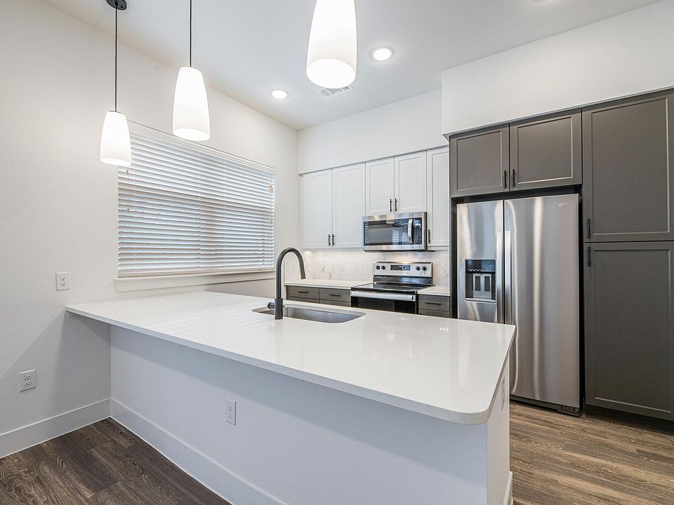 1st image of 5517 Denton Dr #3101