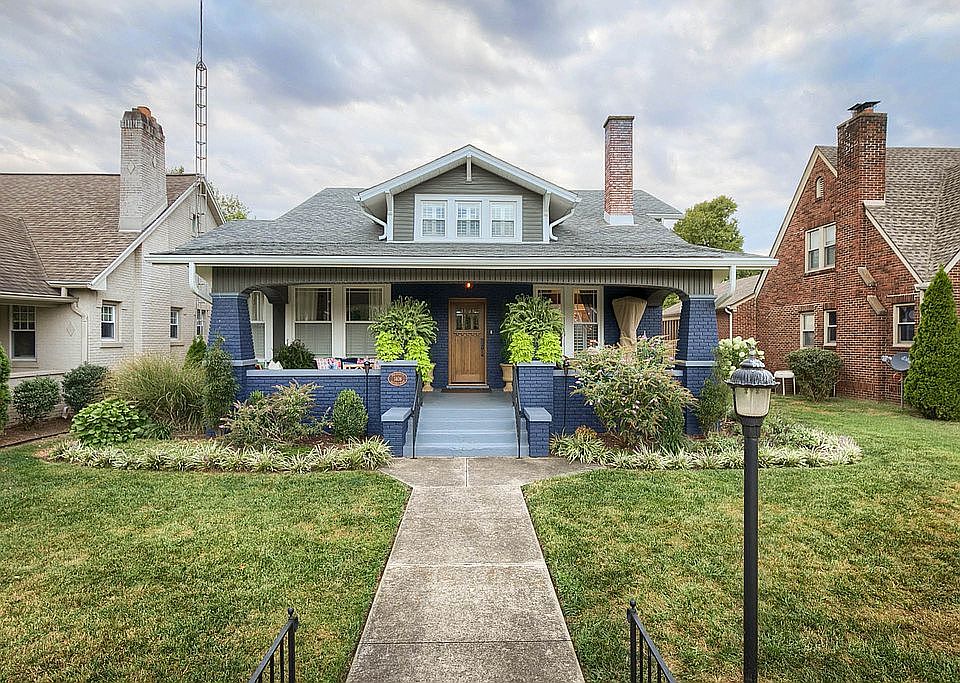 1st image of 1406 Waverly Pl