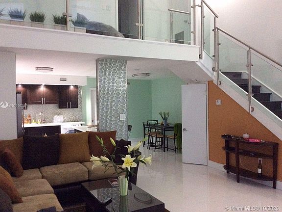 2nd image of 2730 NE 183rd St #Townhouse 02