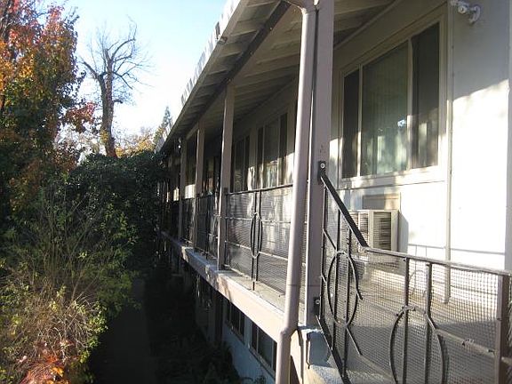 5th image of 2515 P St APT 10