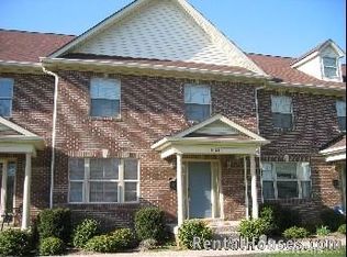 3004 Sprowl Rd, Louisville, KY 40299