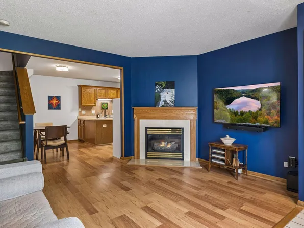 7943 Forest Blvd APT I, Woodbury, MN 55125