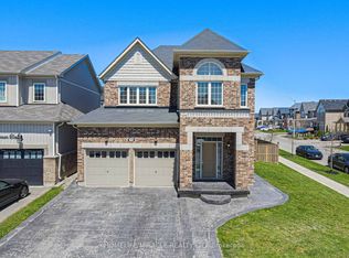 35 Drew Brown Blvd, Orangeville, ON L9W 6Z6