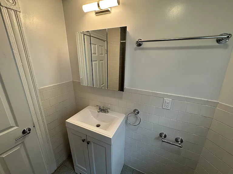 35 Cameron Ave #2 — Photo 10