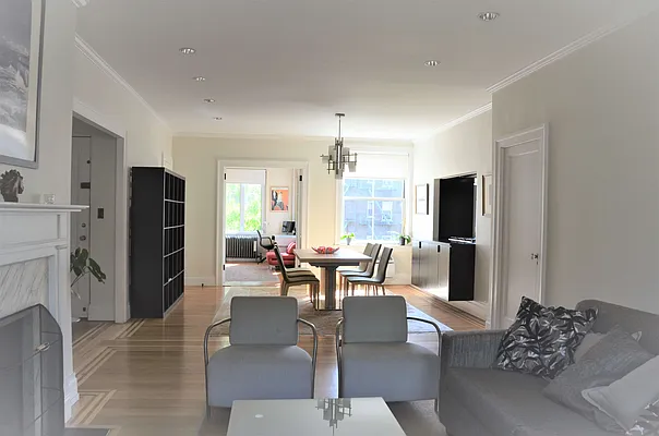 Sold by Owner | media 18