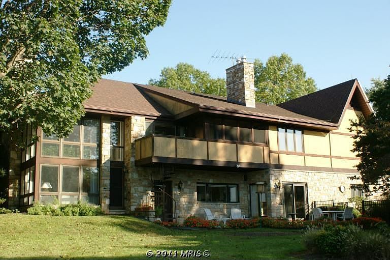 1st image of 2806 College View Dr