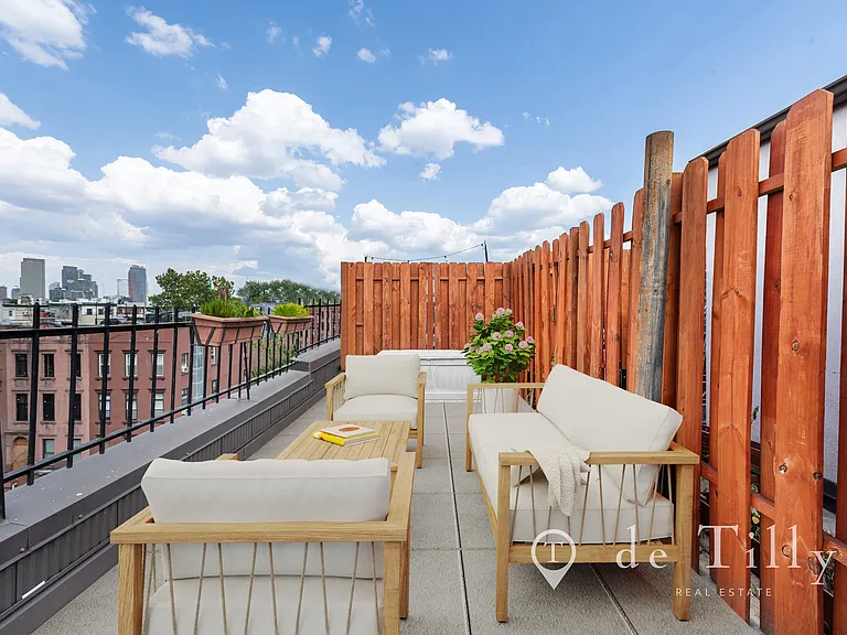 536 Henry St #3 — Photo 20
